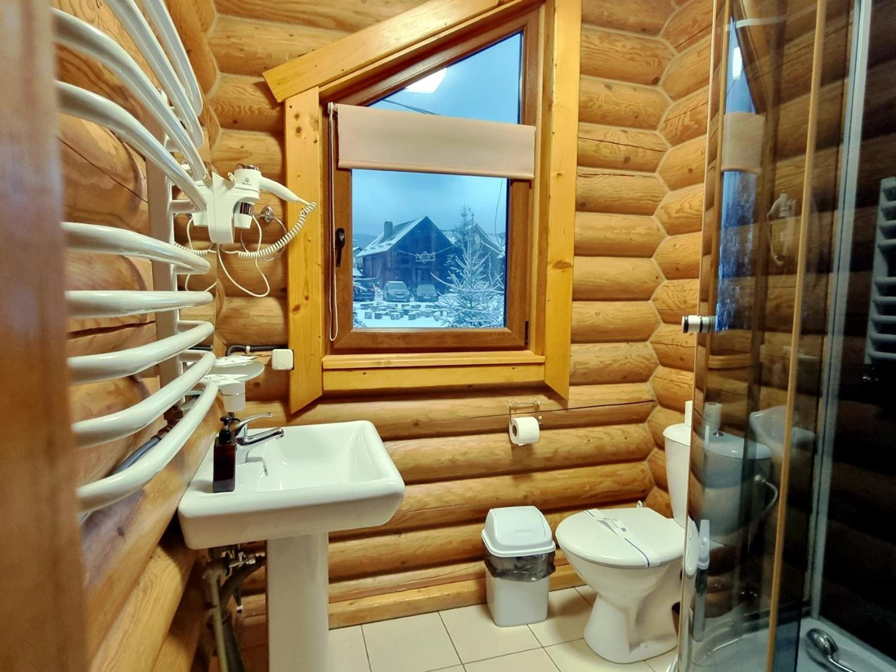 Hotel Bereg Bukovel Exteriör bild